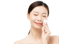 晚上怎么护肤（护肤小技巧）