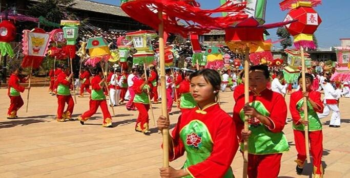 云南的过年习俗